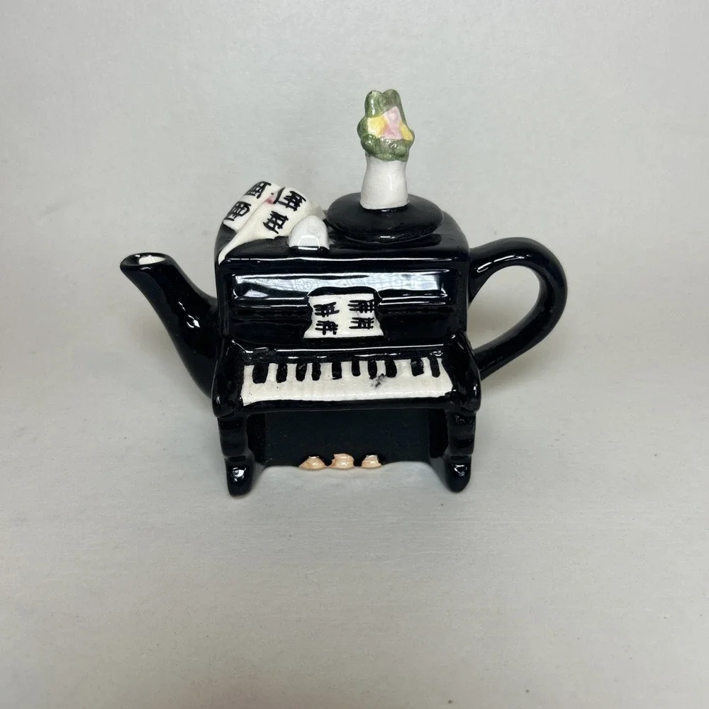 Ceramic‎ Piano Teapot Art Deco